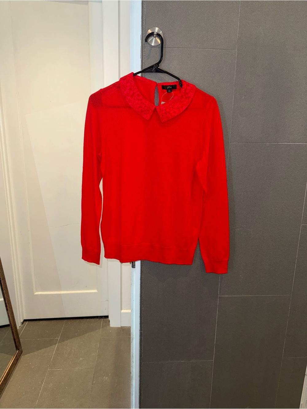 J.Crew Women’s Merino Wool Lace Peter Pan Collar Sweater Red Size M NWT Flawed